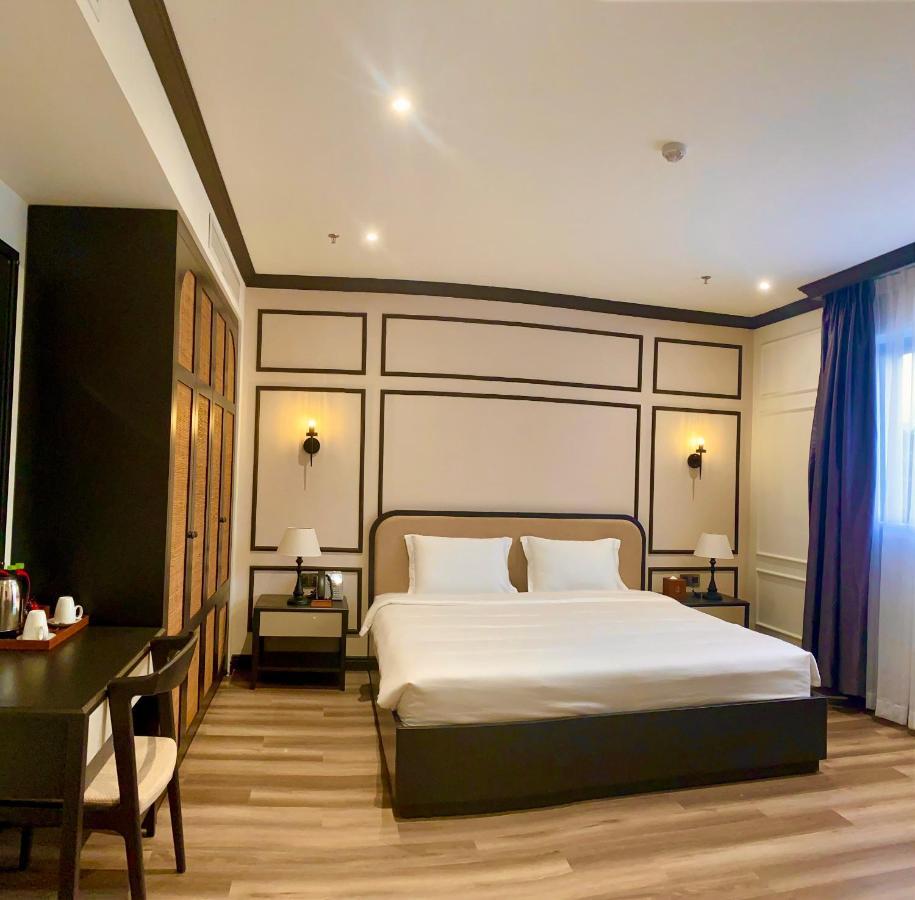 Khách sạn Robin Gia Nghĩa Exterior foto