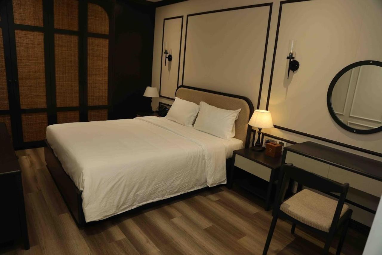 Khách sạn Robin Gia Nghĩa Exterior foto