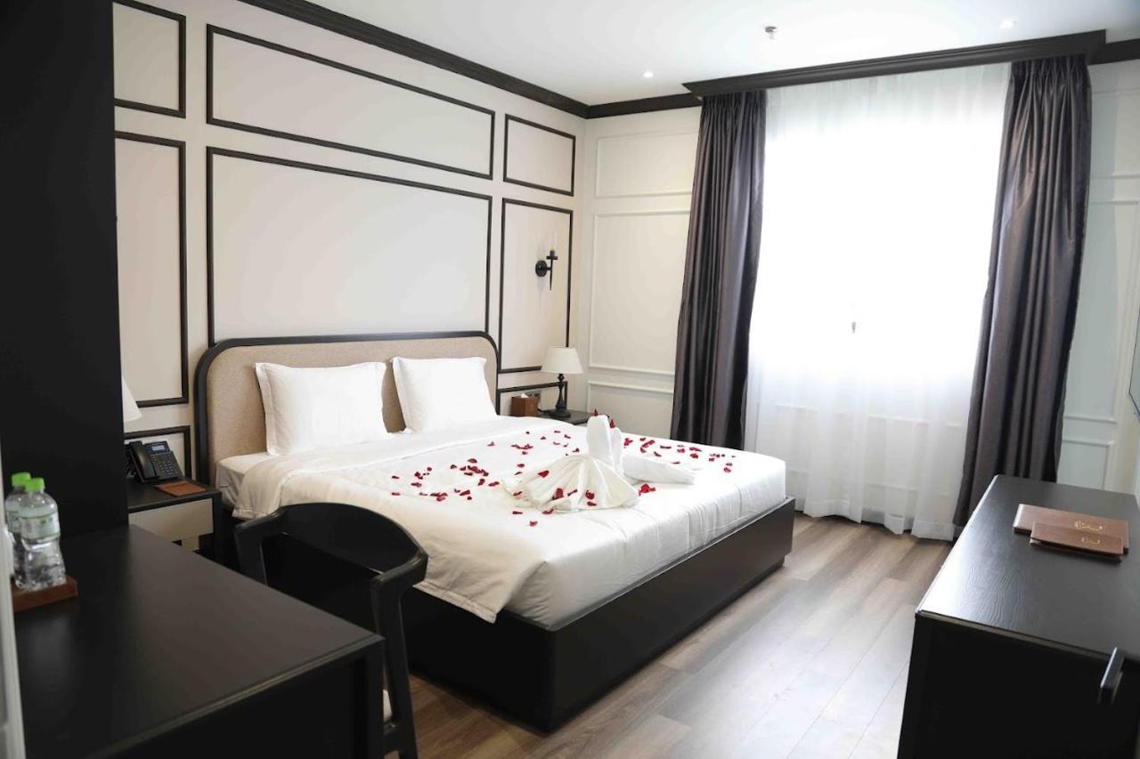 Khách sạn Robin Gia Nghĩa Exterior foto